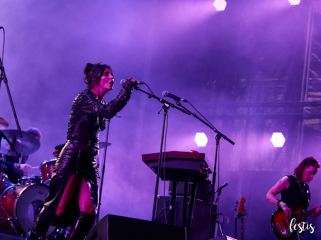 Sharon Van Etten & The Attachment Theory, Vodafone Paredes de Coura 2025